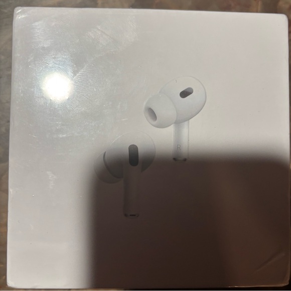 Apple AirPods Pro Wireless Earbuds
